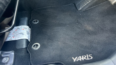 Toyota Yaris 1.5 Hybrid Design 5dr CVT Hybrid Hatchback